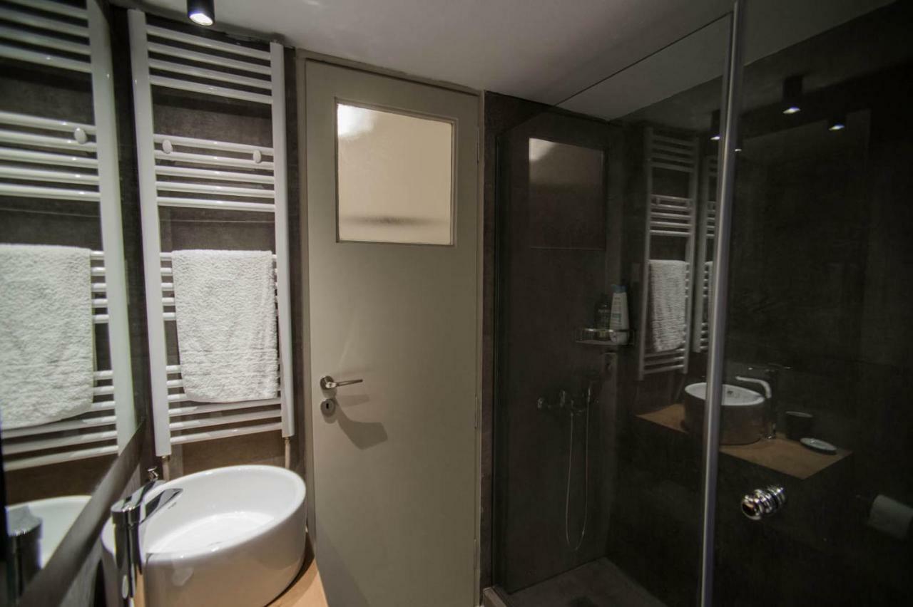 Oro'S Stylish Kolonaki Flats Next To Metro & Museums Apartment Athens Luaran gambar